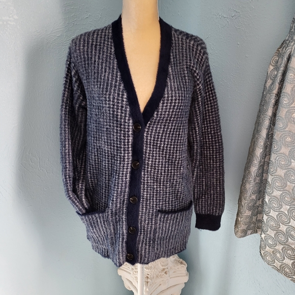 Court & Rowe soft fuzzy eyelash knit cardigan C25 - Picture 1 of 9